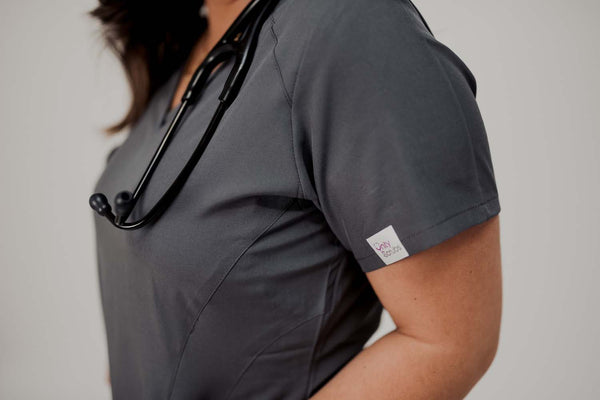 PEWTER GRAY 4-POCKET SCRUB TOP